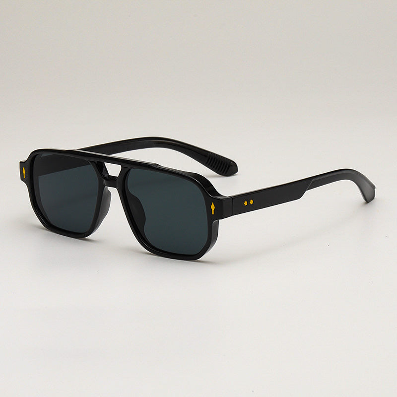 Oversized Square Retro Sunglasses – Bold Retro Style