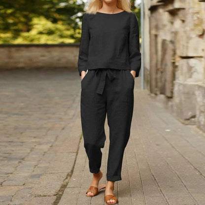 Ines - Beautiful women's ensemble in soft linen