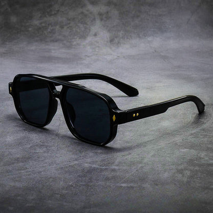 Oversized Sunglasses for Unisex – Bold Statement Style
