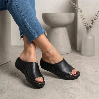 Platform Slide Sandals for Women – Stylish Everyday Comfort