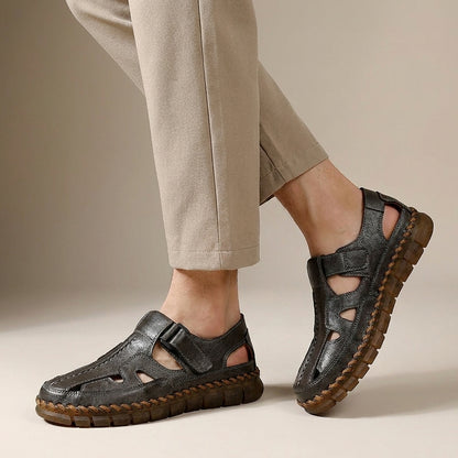 Cut-Out Closed-Toe Sandals for Men – Breathable Comfort & Secure Fit