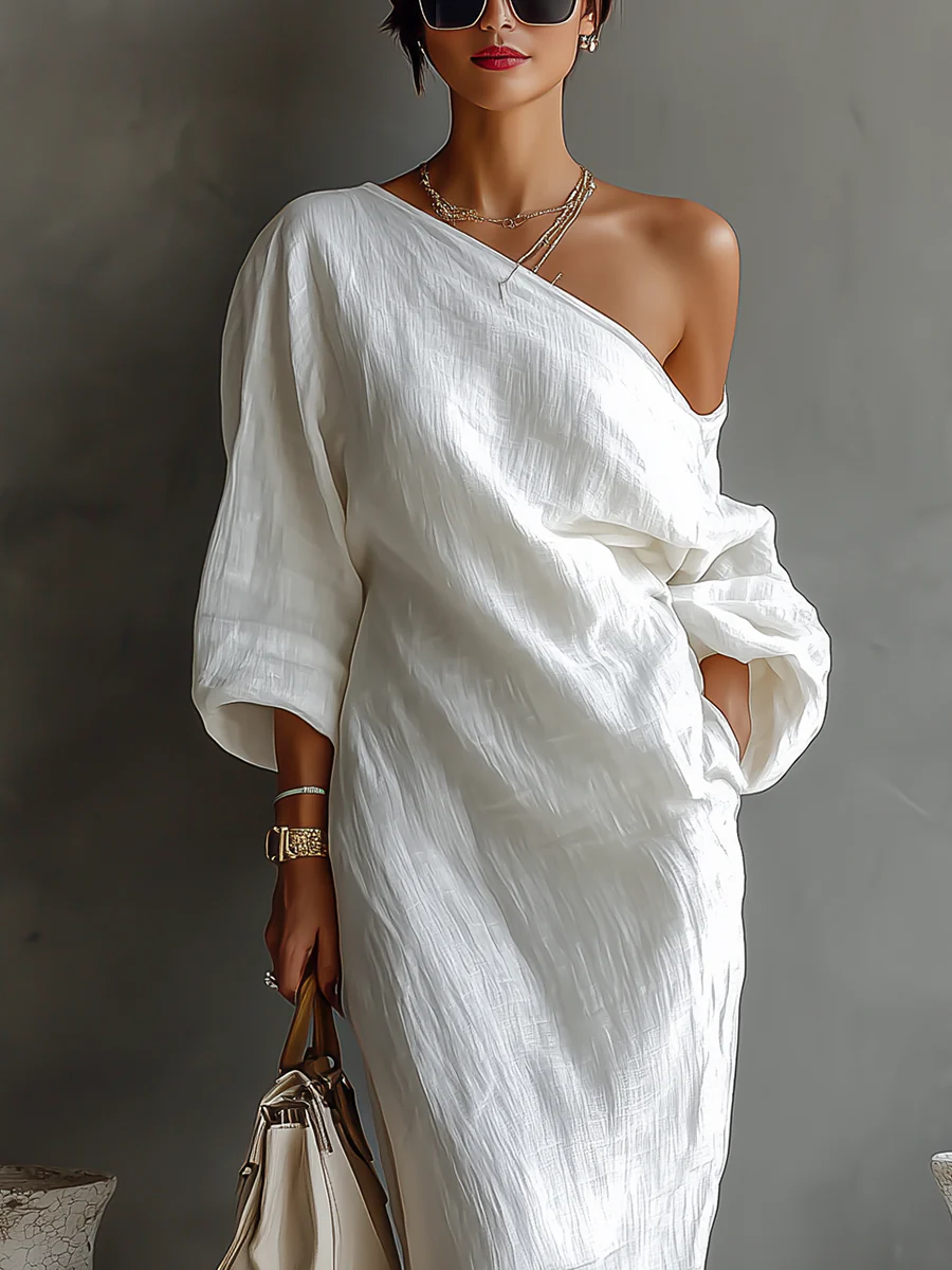 Elegant One-Shoulder Maxi Dress with Long Sleeve – Minimalist & Sophisticated