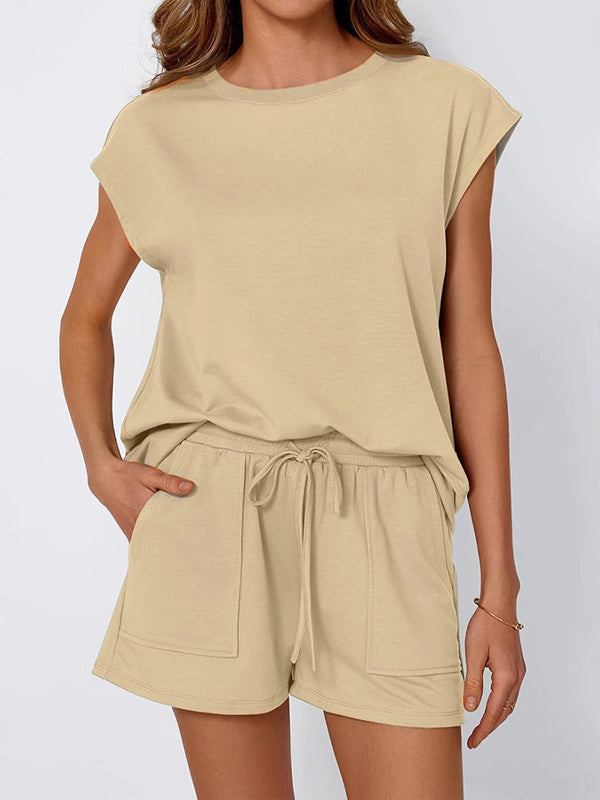 Dropped Shoulder T-Shirt & Drawstring Shorts Set for Women – Effortless Comfort & Style